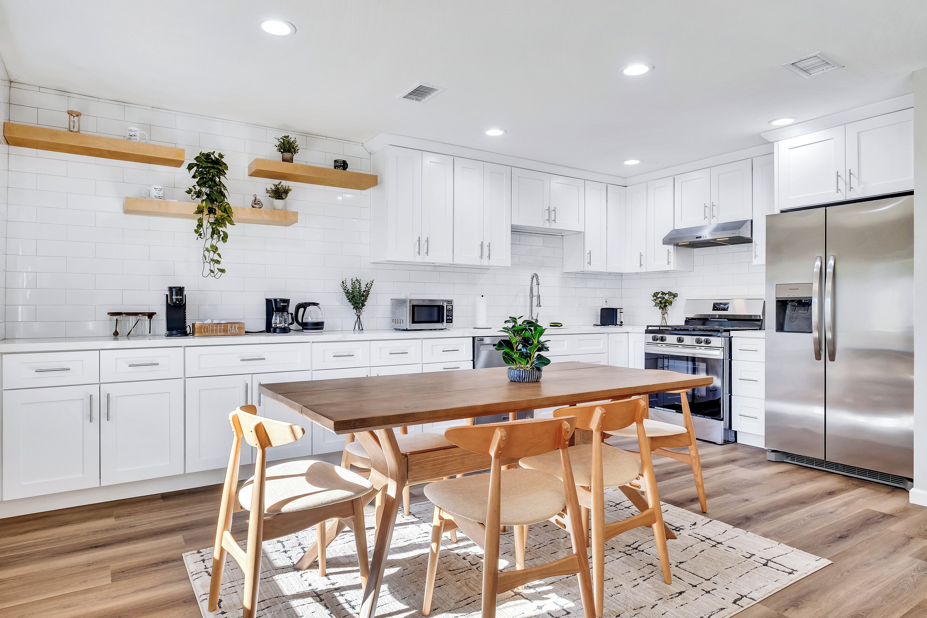 Microwave, oven, stovetop, dishwasher