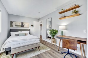 3 bedrooms, WiFi, bed sheets