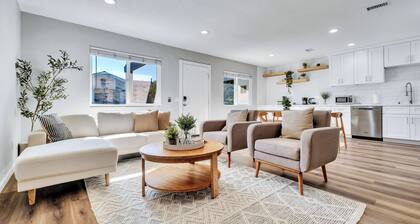 4 min from UCR, open floor-plan, monthly stays available