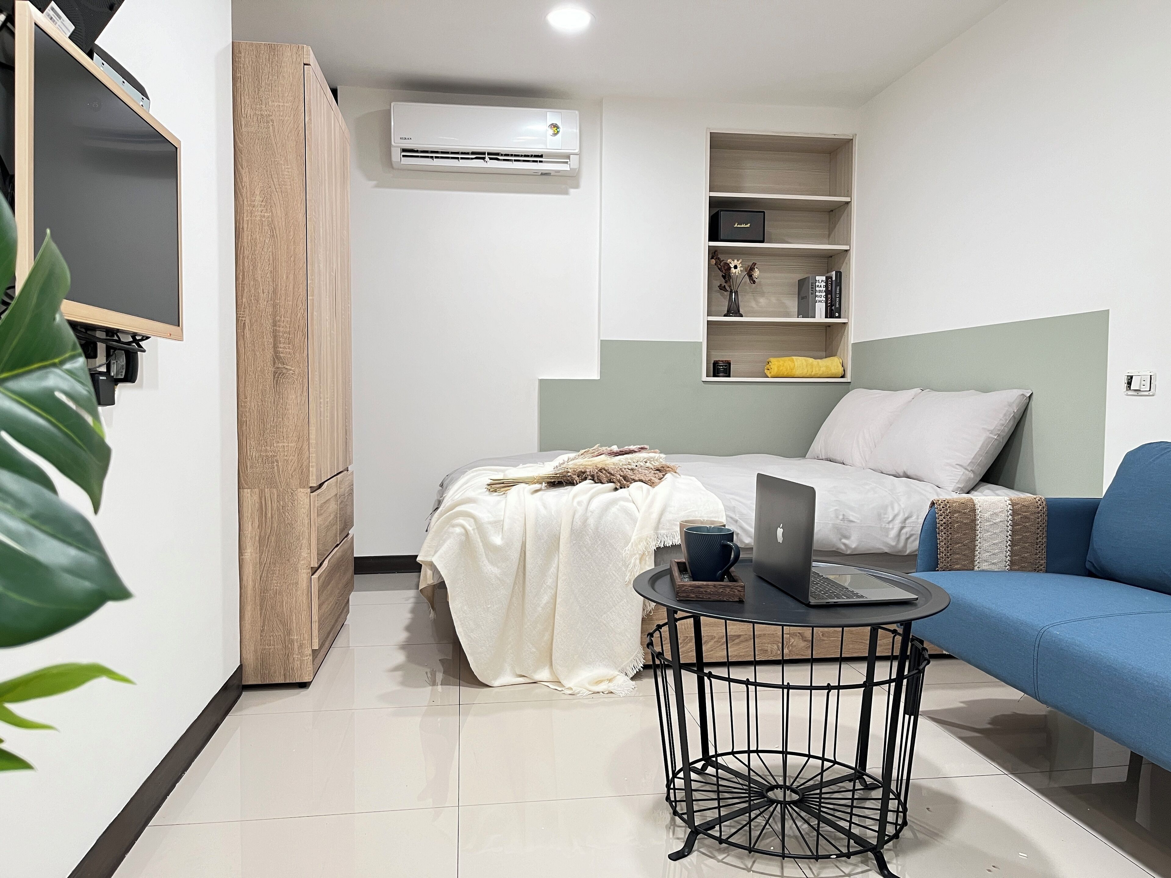 1 bedroom, WiFi, bed sheets