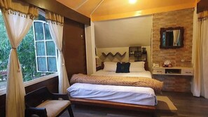 Deluxe Double Room, Balcony, Garden View | Free WiFi