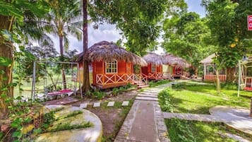 Mặt tiền nơi lưu trú