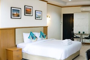 Superior Double Room | In-room safe, desk, free WiFi - U Hub Chaweng Hotel (Koh Samui)