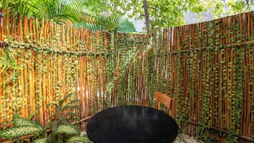 Studio – deluxe, 1 kingsize-seng (A2) | Terrasse/patio