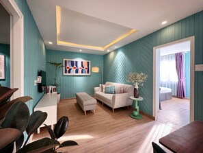 Classic House, 2 Bedrooms, Resort View | Living area