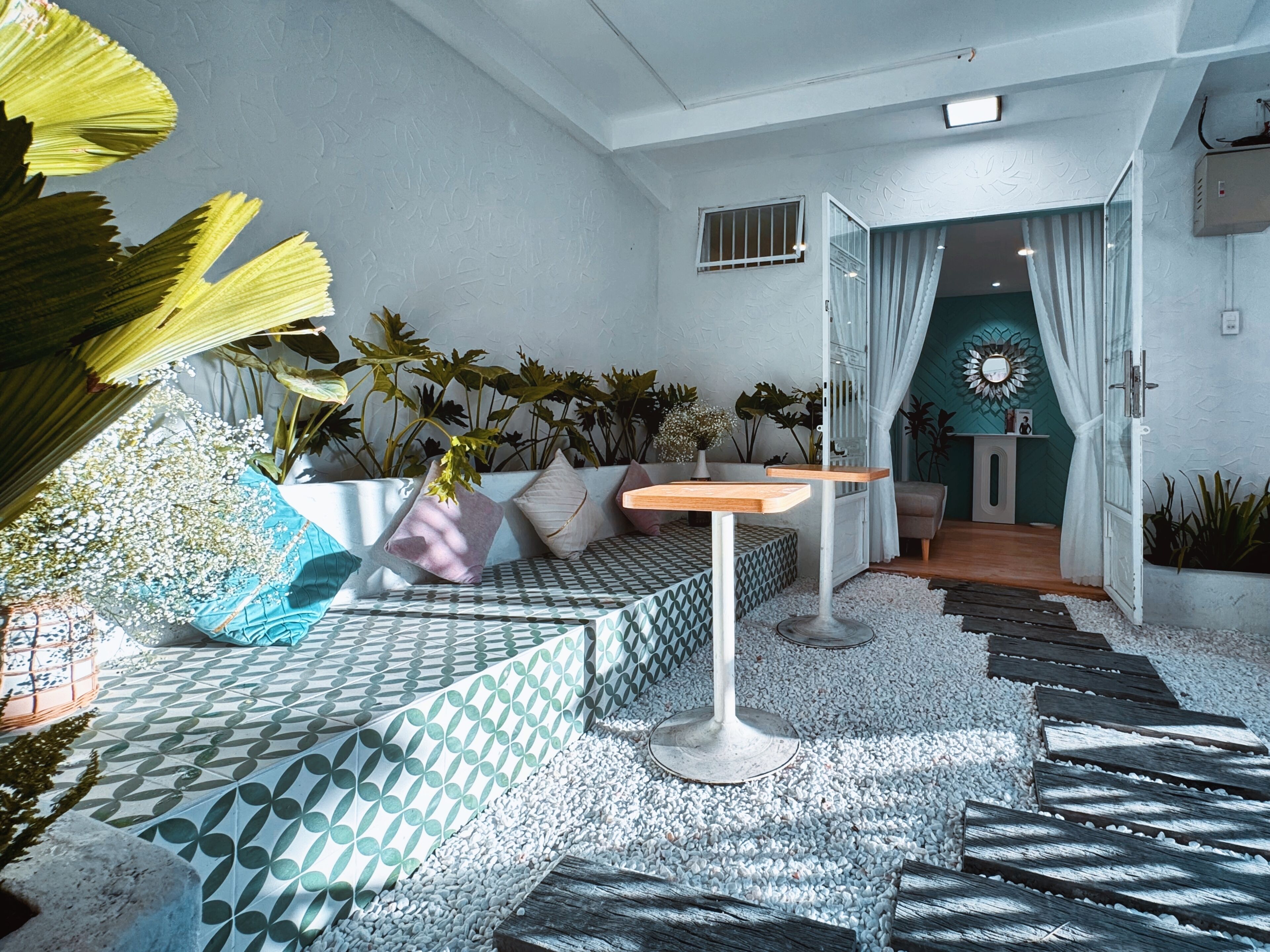 舒适独立别墅, 2 间卧室, 花园景观 | 起居区 | 平板电视