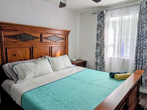 2-bedroom apartment in lovely Fort Worth with AC