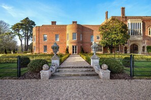 Exterior - Darcy Hall - Luxury Cottages (St. Osyth)