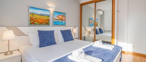 熨斗/熨衫板、上網、床單