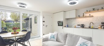 Holiday home with 2 bedrooms in Westende