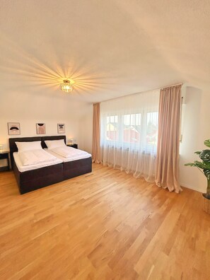 2 bedrooms, WiFi, bed sheets - Basilisk Homes - in Grenzach-Wyhlen near Basel (Grenzach-Wyhlen)