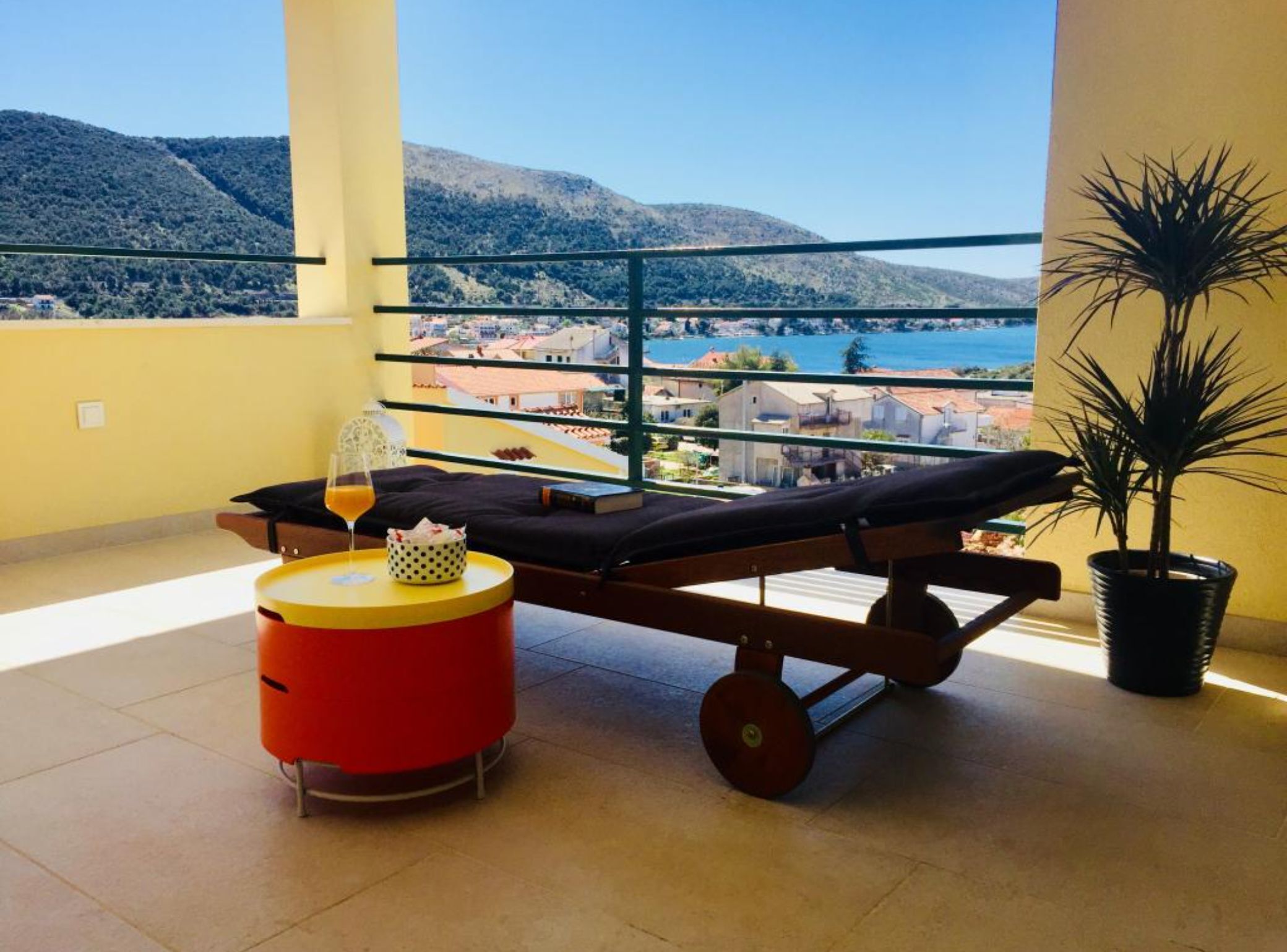 Apartment (Two Bedroom Apartment With Terrace An) | Terrace/patio