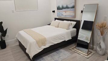 1 bedroom, iron/ironing board, free WiFi, bed sheets