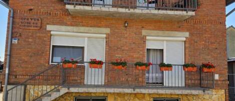 Casa (One Bedroom Dream Room (2)) | Exterior