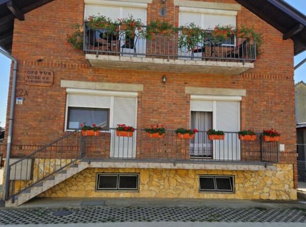 Casa (One Bedroom Dream Room (2)) | Exterior