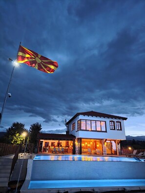 Front of property - Macedonium Luxury Villa with big pool (Kuchevishte)
