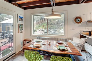 Dining - The Switzerland of America Downtown Ouray Cabin! (Ouray)