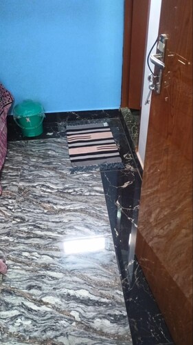 Peaceful lodge with AC in the heart of the city of Vellore for a relaxing stay.