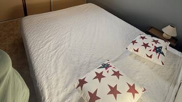 Iron/ironing board, WiFi