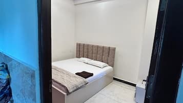 Deluxe Double Room | Desk, free WiFi