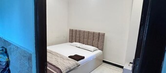 Hotel Lush by Ravindra