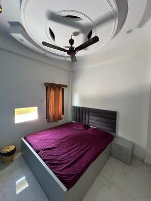 مكتب وواي فاي مجانًا