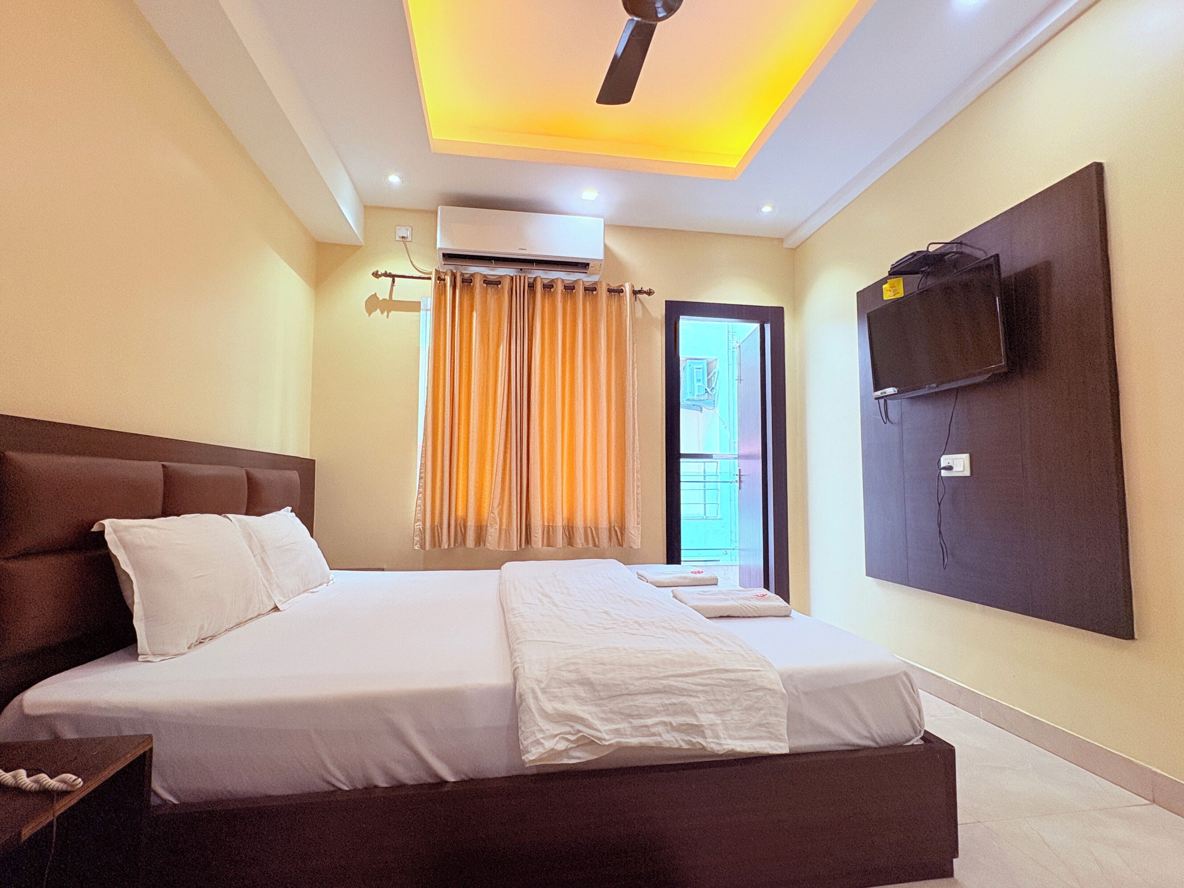 Executive dubbelrum - 1 sovrum - utsikt mot staden | Skrivbord och gratis wi-fi