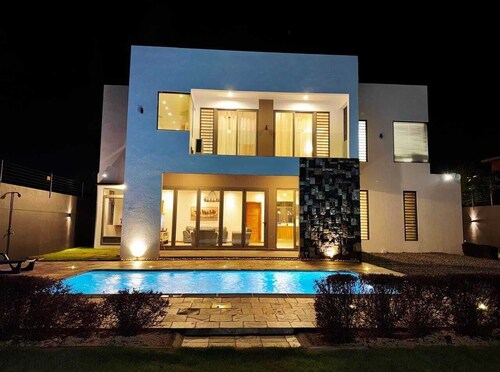 Tropical Elegance Haven - 4 bedrooms Villa on Mauritius’ Northwest Coast