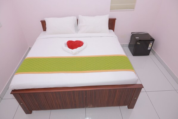 Deluxe Double Room | Desk, free WiFi
