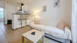 Billede uden beskrivelse, 3 af 15, knap