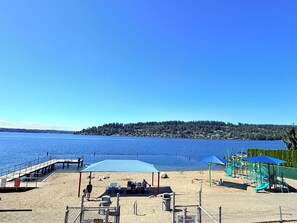 Beach - Panoramic Lakeview Retreat-Hot Tub-AC (Renton)