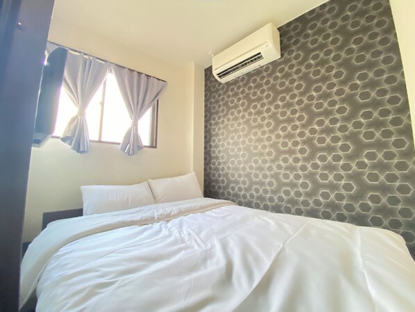 22 chambres, acc ès Internet, draps fournis