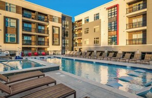 Outdoor pool, a heated pool - Stylish 1BR + Optional Luxury Car Rental in Kansas City (Kansas City)