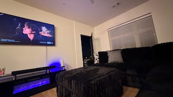 Smart-tv, stereoanlæg