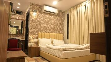 Deluxe-Zimmer | Schreibtisch, kostenloses WLAN