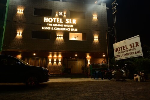 Hotel SLR Grand Haven