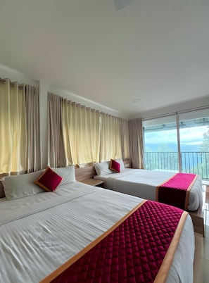 Suite, Balcony, Mountain View | Free WiFi