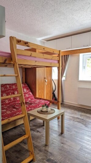 Free WiFi, bed sheets - 🌟 Studio Charmant aux Glovettes - At the foot of the slopes & starting point for hiking 🌟 (Villard-de-Lans)
