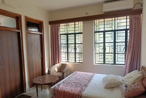 Superior Double or Twin Room | City view