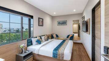 Superior Room | Iron/ironing board, free WiFi