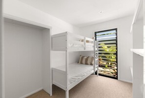 House, Patio, Garden View | Iron/ironing board, free WiFi - Tin & Timber by Charlesworth (Coffs Harbour)