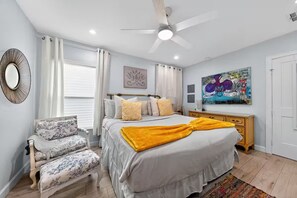 2 chambres, fer et planche à repasser, Wi-Fi, draps fournis