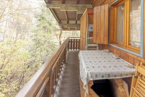Outdoor dining - Casa Maia 2, right in the center of Cortina d'Ampezzo (Cortina d´Ampezzo)