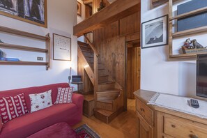 TV - Casa Maia 2, right in the center of Cortina d'Ampezzo (Cortina d´Ampezzo)