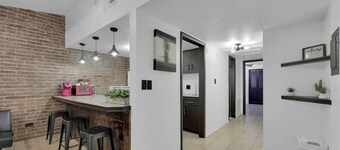 Charming 1BR Condo Near UTRGV & Downtown Edinburg