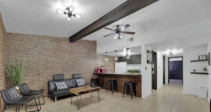 Charming 1BR Condo Near UTRGV & Downtown Edinburg