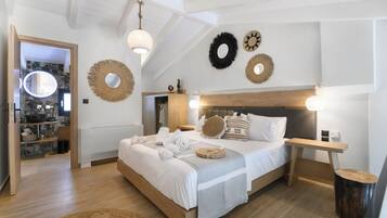 Superior Villa, 2 Bedrooms, Shared pool | Sábanas de algodón egipcio y ropa de cama de alta calidad