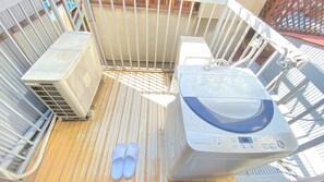 Room, Multiple Beds, Kitchenette, Ground Floor | Veranda - AkiraHome Tsutenkaku West (Osaka)
