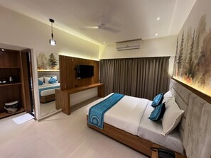 Superior Double Room | Desk, free WiFi