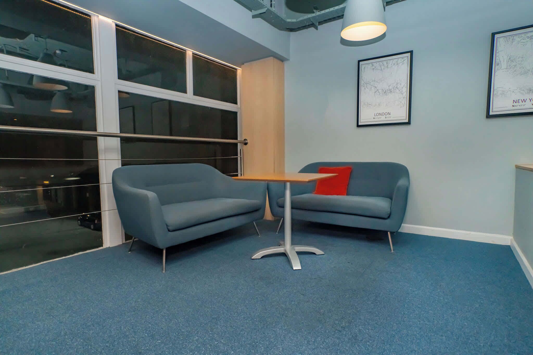 Budget Bright En-suite Room In Central Coventry - 考文垂